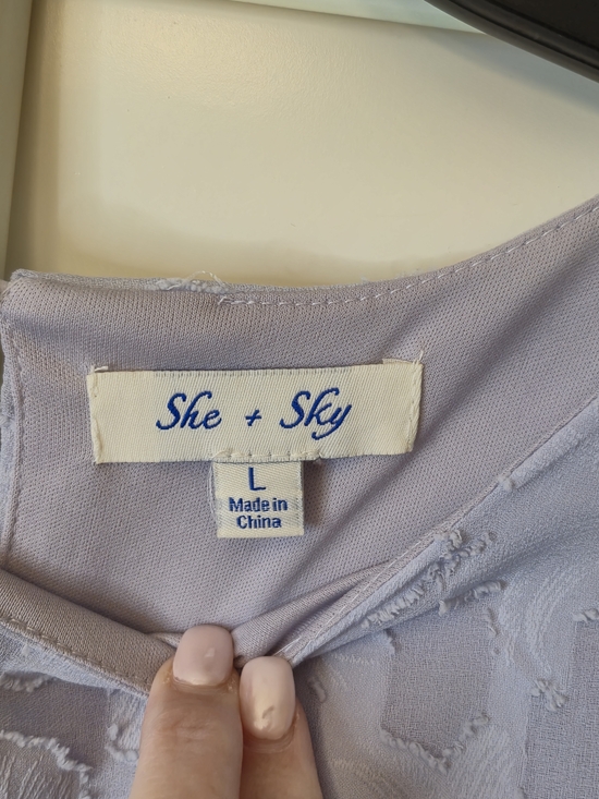 She N Sky Lilac Floral Women's Sz L Dress with Ruffle Sleeves - Picture 3 of 4